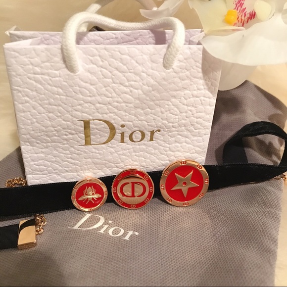 Dior Jewelry - Authentic Dior choker necklace